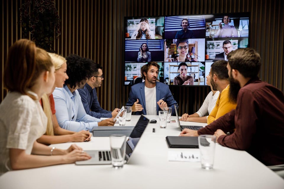 How To Lead A Successful Hybrid Meeting